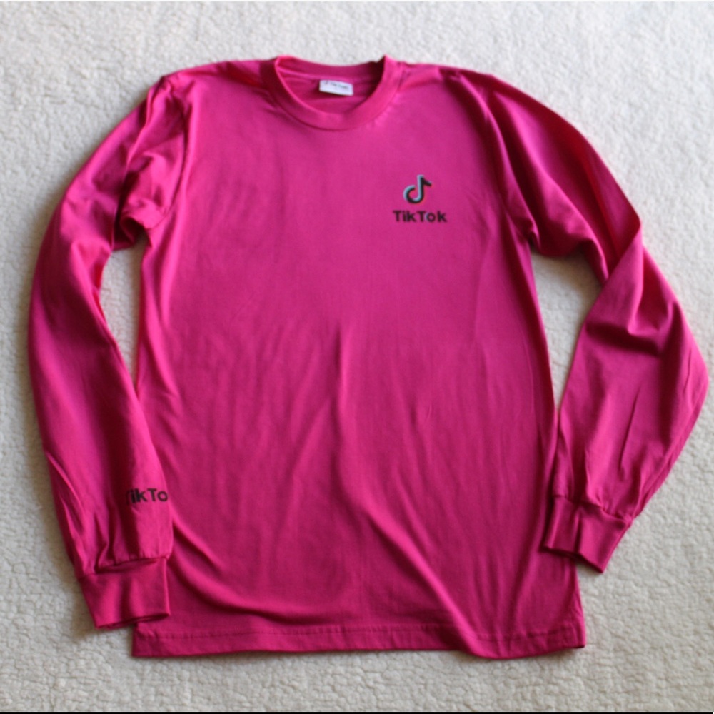 TikTok Unisex Logo Pink Long Sleeve Tee Size S